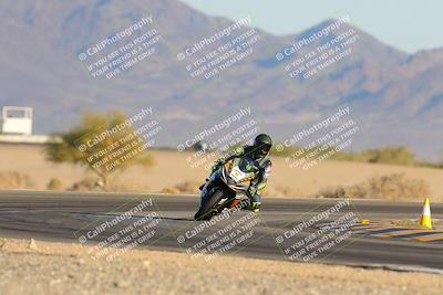 media/Dec-09-2023-SoCal Trackdays (Sat) [[76a8ac2686]]/Turn 15 Set 2 (245pm)/